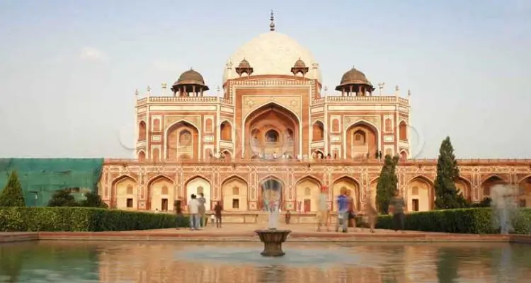 Best Time to Book Golden Triangle Tour