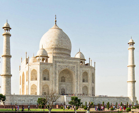 Agra Luxury Travel Guide | Taj Mahal, Mughal Heritage & Exclusive Experiences