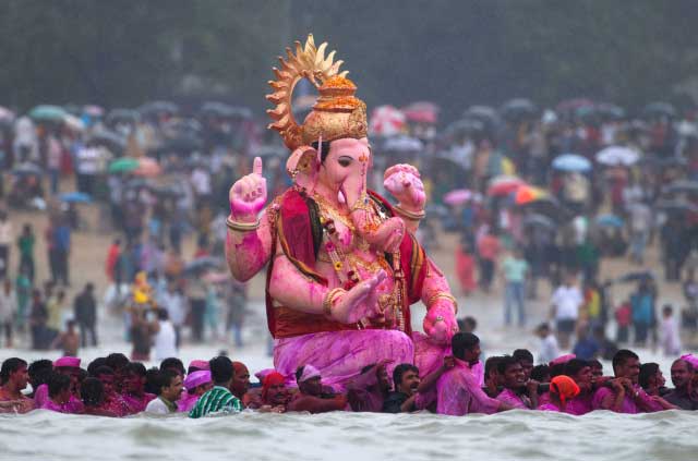 ganesh-visarjan