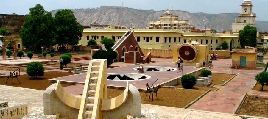 jantar-mantar-jaipur-rajasthan