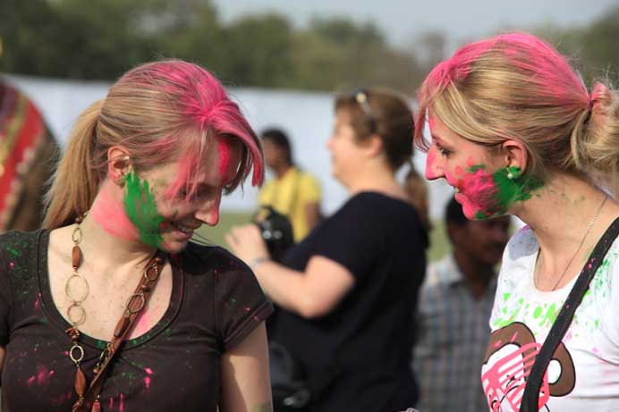 the-colors-of-elephant-festival02