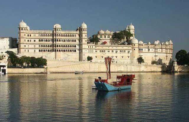 udaipur_lake_palace