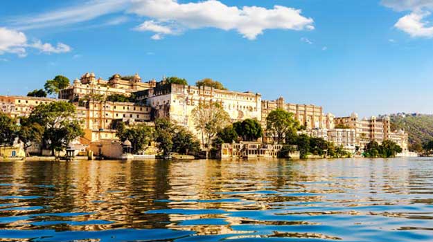 udaipur_lakepichola