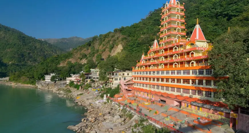 Ganges River and green hills in Rishikesh